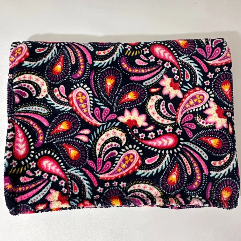Vera Bradley Painted Paisley Fleece Throw Blanket Navy Floral Soft Plush 50 x 77